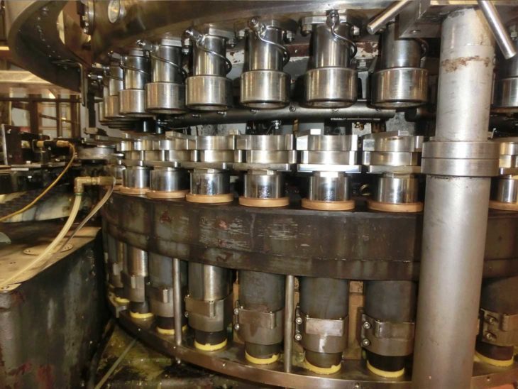 Used Crown 40 Valve Can Filler with Angelus 61H Seamer