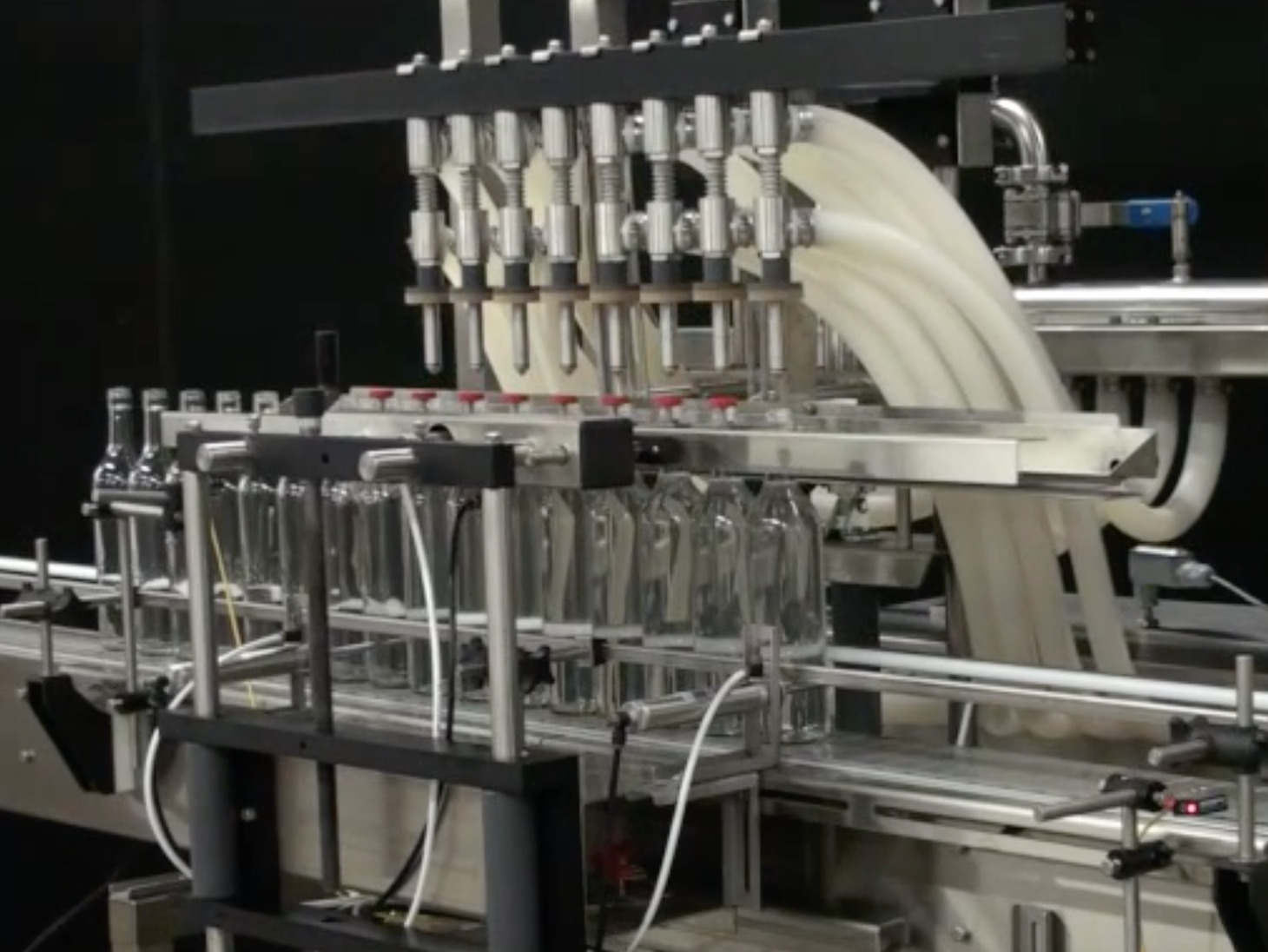 Distilled Spirits & Wine Bottling Line full